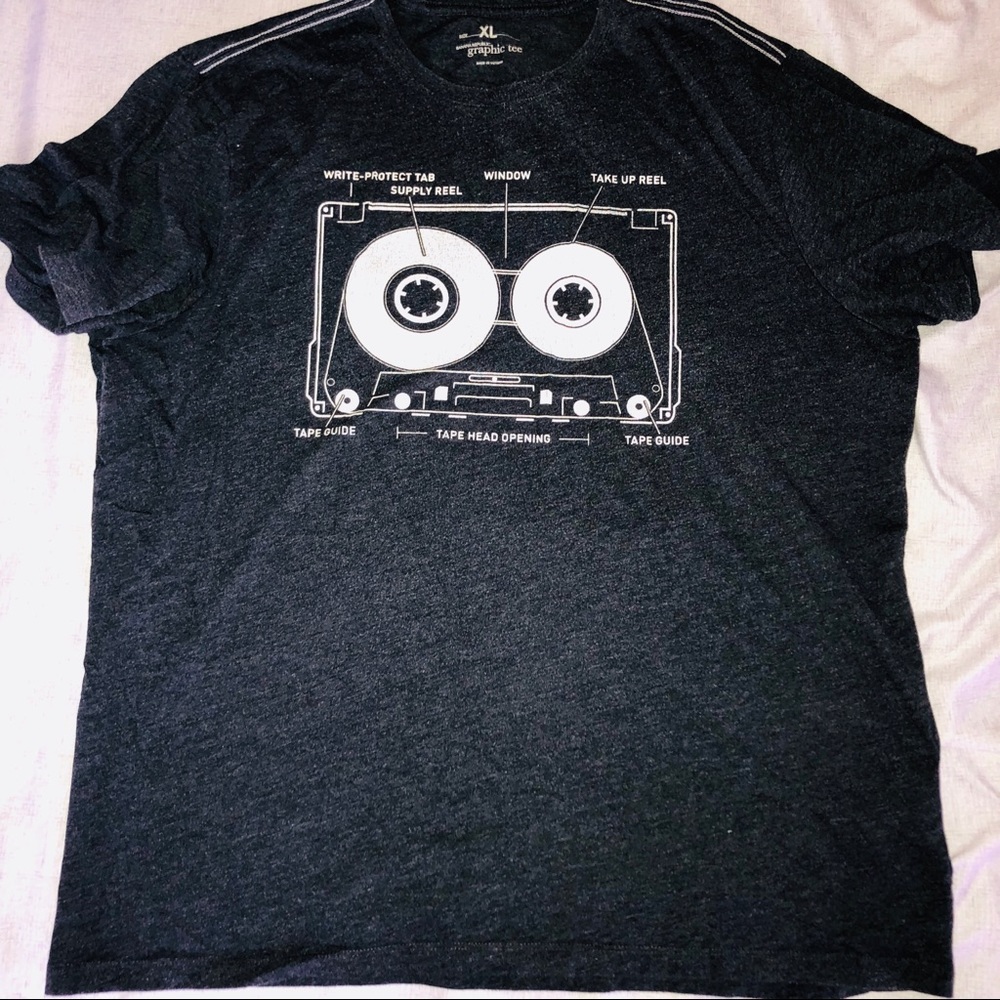 Men’s Banana Republic XL Tape Image Graphic Tee